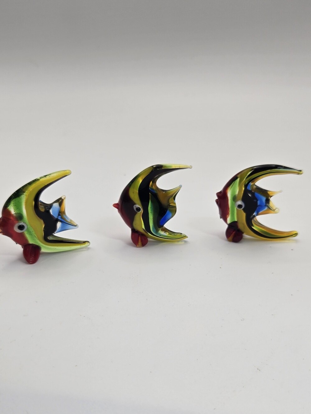 Vintage Glass Mini Tropical Fish Appx 1.5in Each Set Of 3